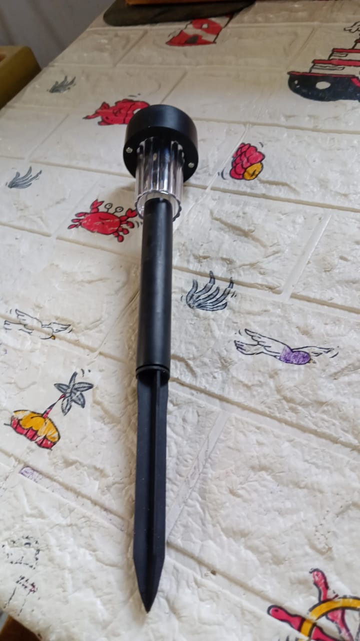 9140A Solar Panel Led Spike Spot Light Landscape Garden Yard Path Lawn Outdors Solar Lamps, Waterproof Outdoor Decorative Landscape Lights for Garden, Patio, Yard, Walkway (MOQ :- 24) 9140A Solar Panel Led Spike Spot Light Landscape Garden Yard Path Lawn Outdors Solar Lamps, Waterproof Outdoor Decorative Landscape Lights for Garden, Patio, Yard, Walkway (MOQ :- 24)